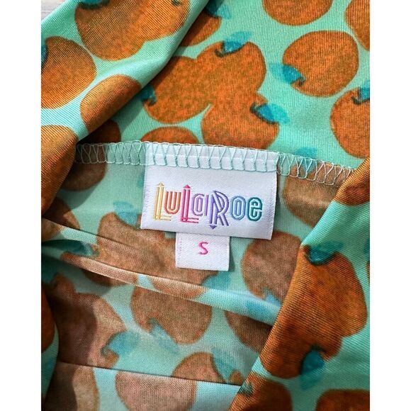LulaRoe All Over Oranges Print A Line Skirt, Size Small - Picture 2 of 3